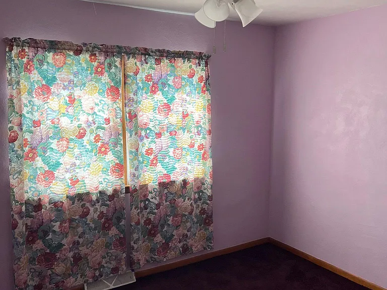 Front corner bedroom