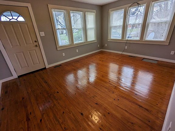 5th image of 225 Joslyn St