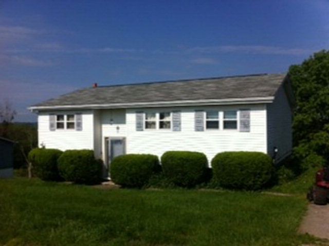 1st image of 217 Sawmill Lane