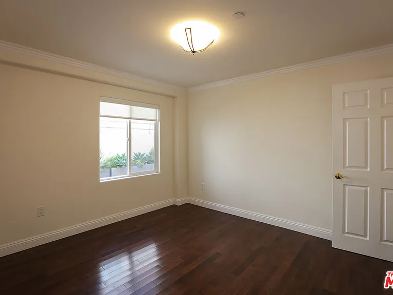 1171 Franklin St #104 — Photo 25