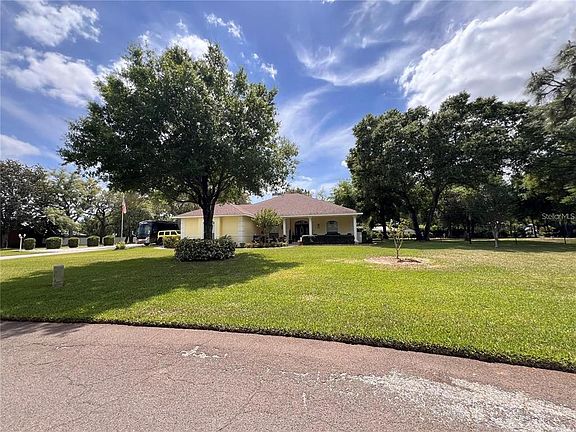 5th image of 52 PINE FOREST DRIVE