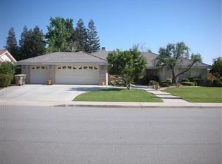 12400 Prairie Rose Way, Bakersfield, CA 93312