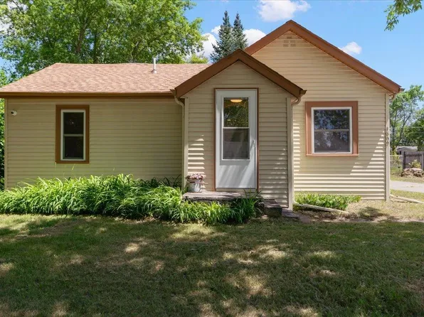 1609 S 10th St, Brainerd, MN 56401