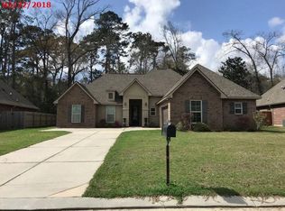 719 Solomon Dr, Covington, LA 70433