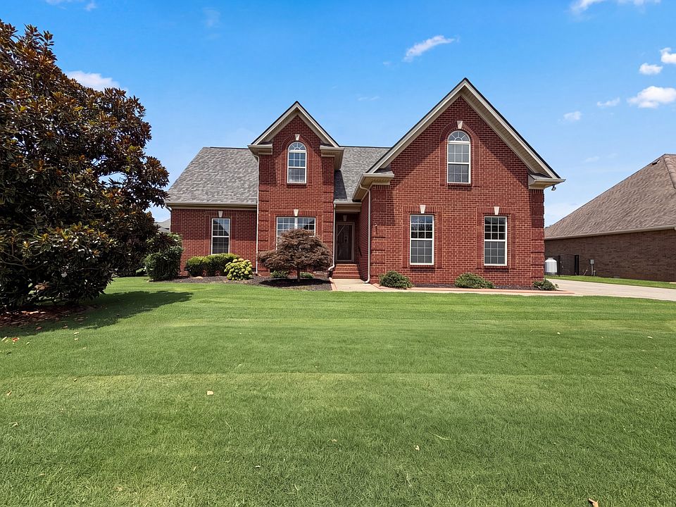 1st image of 3418 Shady Forest Dr