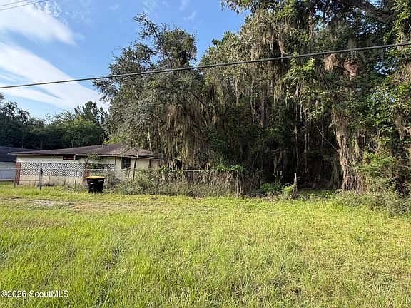 3rd image of 5828 Harris Neck Rd NE