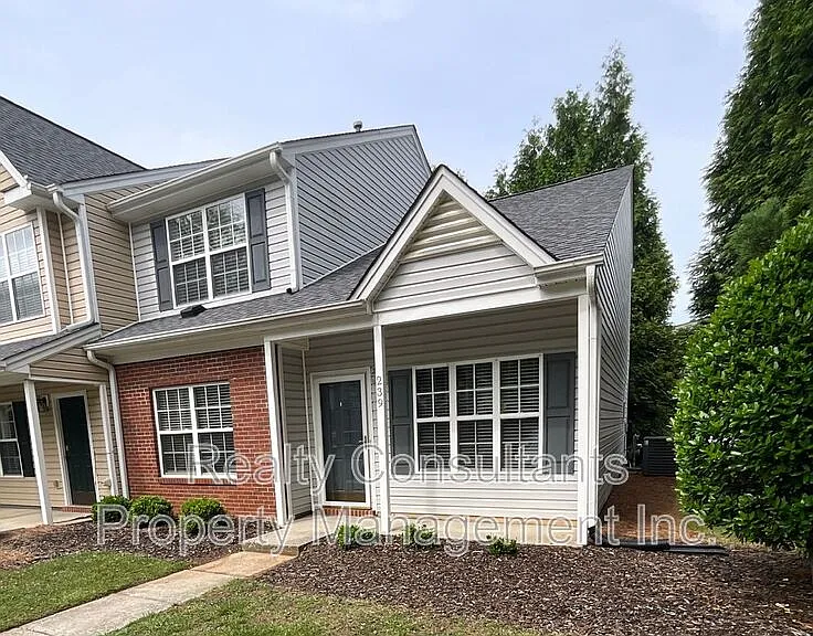 239 Bridford Downs Dr — Photo 1