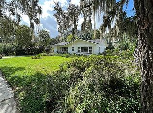 2130 Southland Rd, Mount Dora, FL 32757