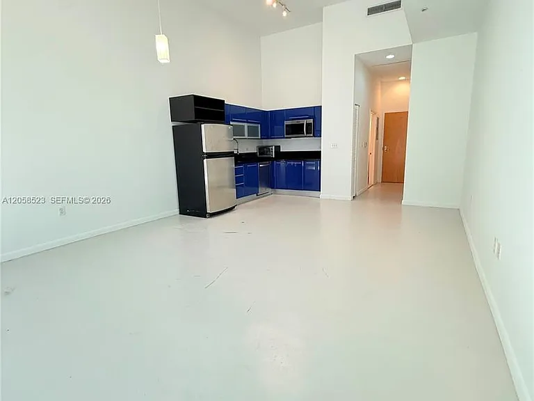 244 Biscayne Blvd #250 — Photo 10