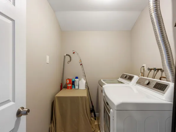 343 Harold Street image 19 of 22