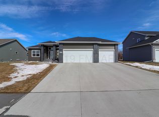 7142 14th St S, Fargo, ND