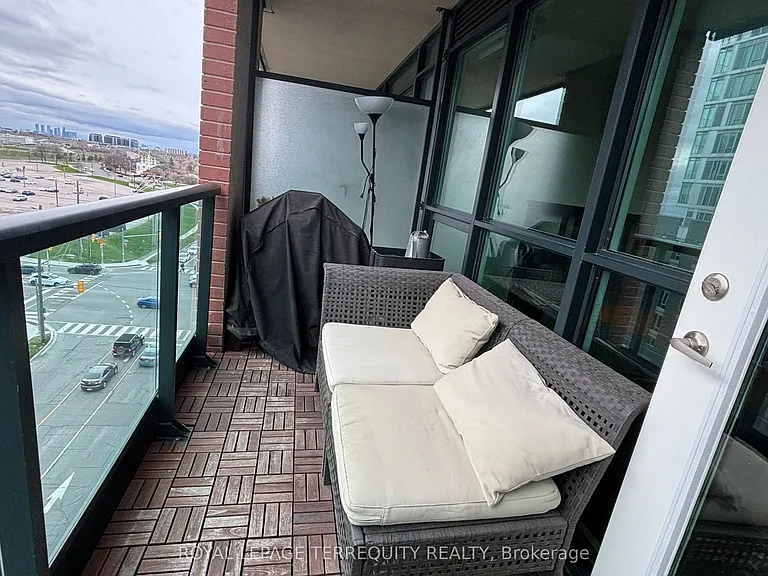 525 Wilson Ave #835 — Photo 17