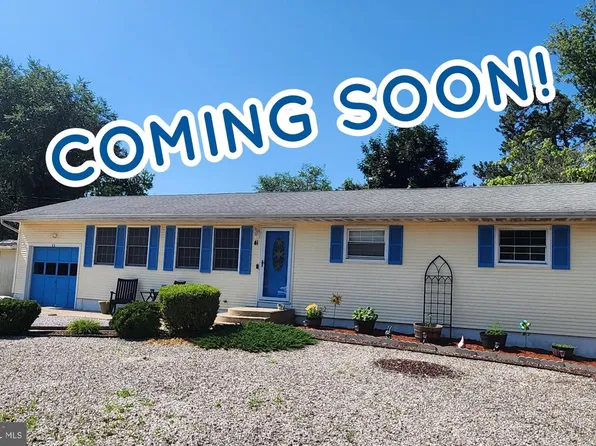 41 Goldweber Ave, Jackson, NJ 08527