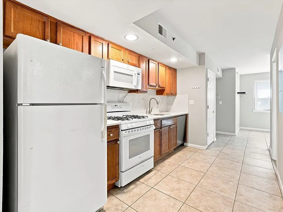 374 Sip Ave #1