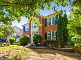 10507 Wharfdale Pl, Gainesville, VA 20155