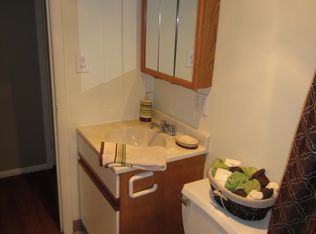 833 Ridge Dr APT 413, Dekalb, IL 60115