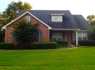 1679 S Camden Ct, Auburn, AL 36830