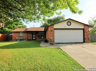 302 Jeanette Dr, Converse, TX 78109