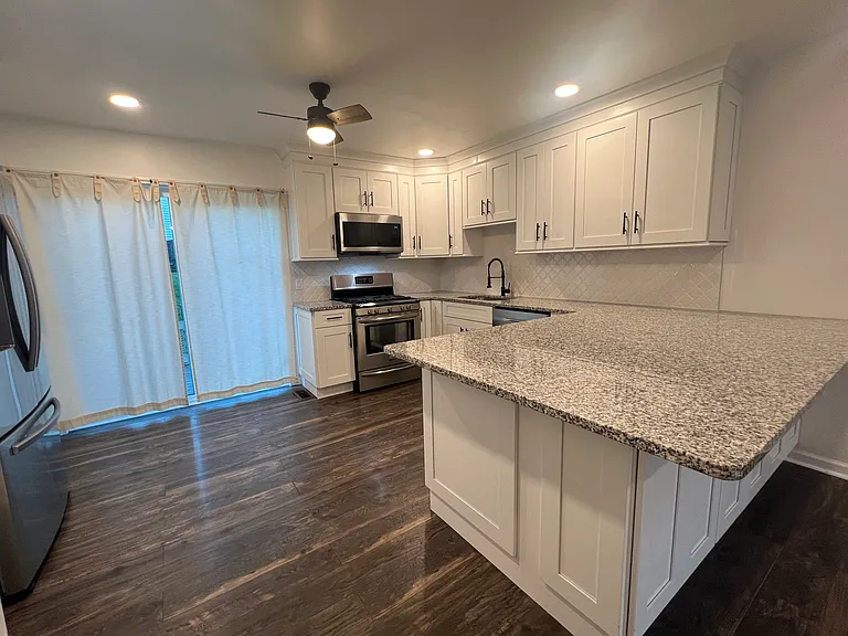 106 Sequoia Ct — Photo 8