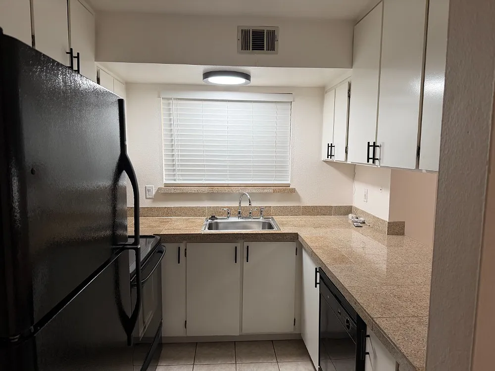 1 bed, 630 sqft, $1,725 — Photo 2