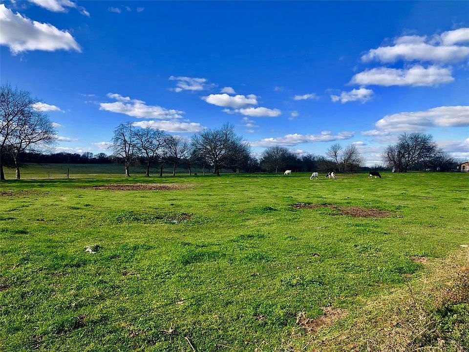 1st image of 1084 County Road 2389