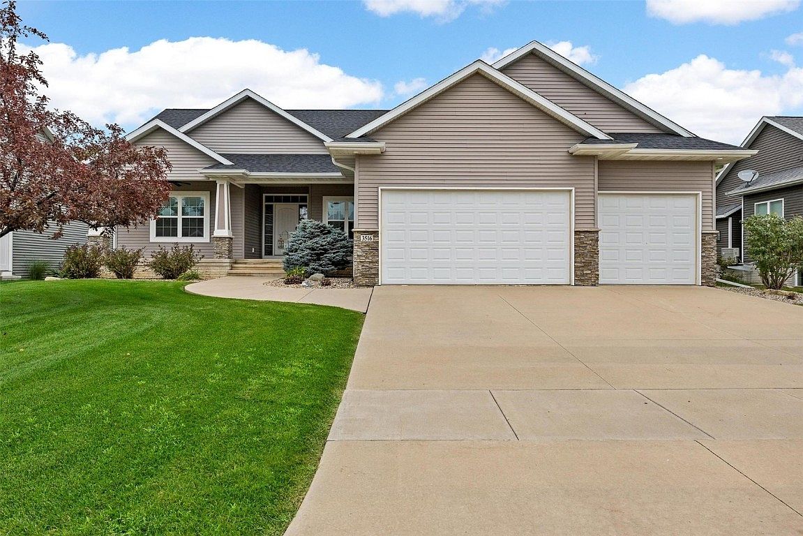 3516 Fitzroy Rd, Hiawatha, IA 52233 Zillow