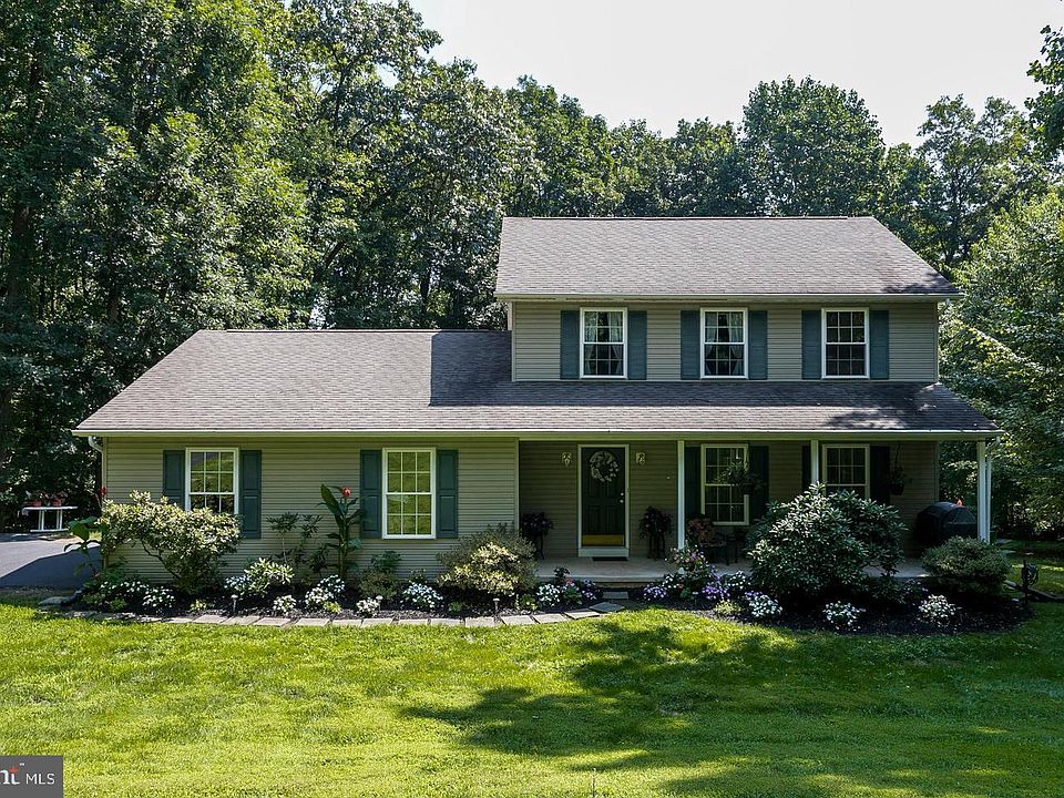 1st image of 144 Brandywine Dr