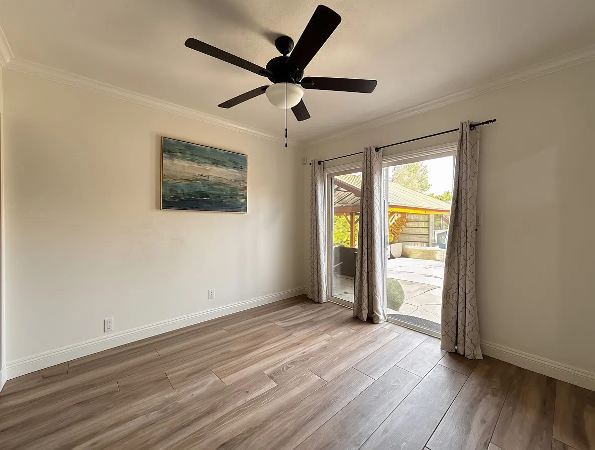 15434 Monte St — Photo 3