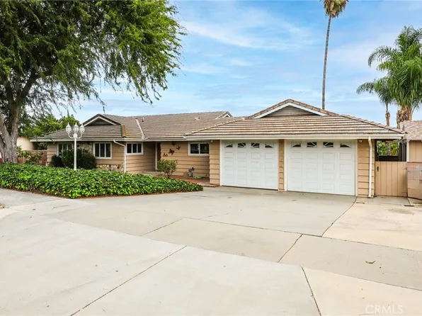 5553 Rio Rancho Way, Riverside, CA 92504