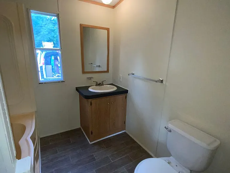 19 Roberts Rd — Photo 12
