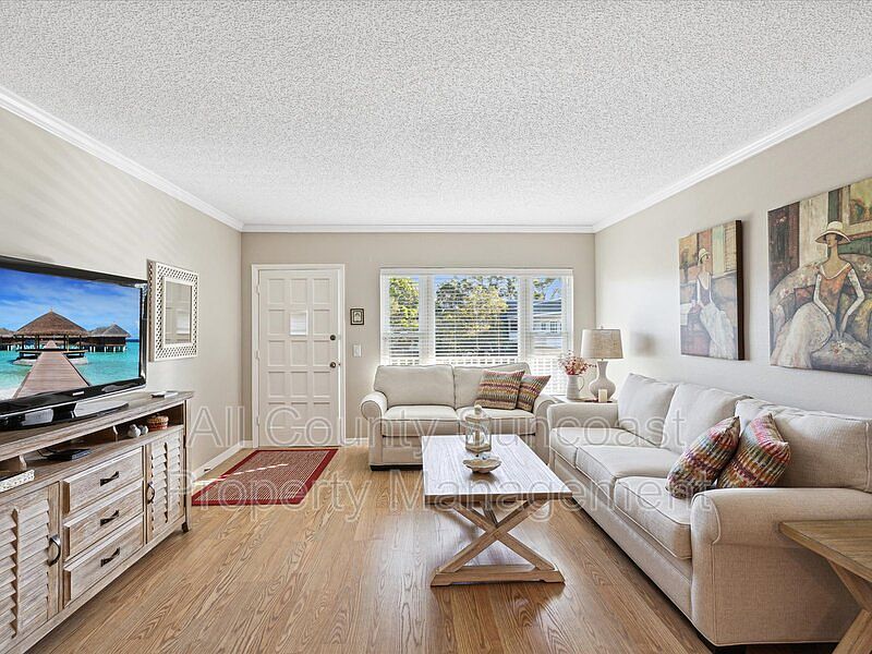 1st image of 2427 Rhodesian Dr APT 65