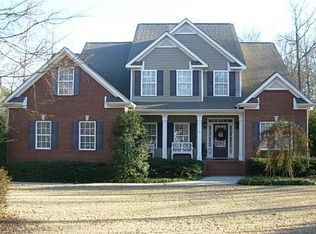 231 Caverns Dr NE, Calhoun, GA 30701