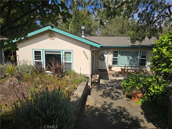 2300 Pineridge Dr, Cambria, CA 93428