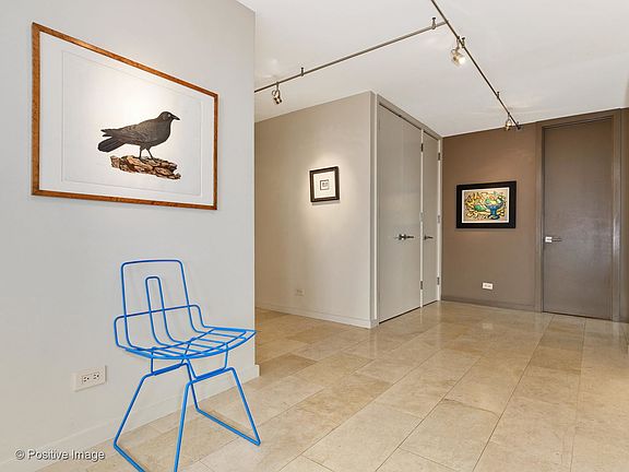 5th image of 345 W Fullerton Pkwy APT 701