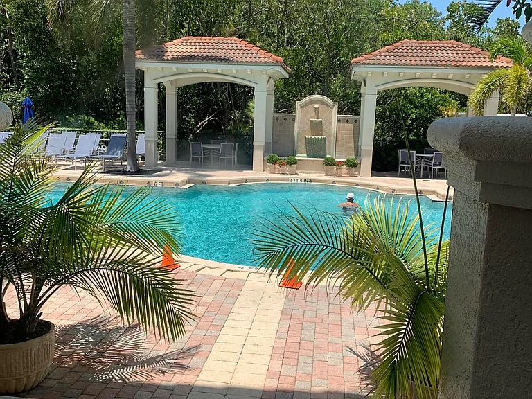 2120 Tuscany Way — Photo 11
