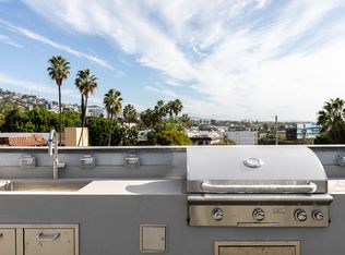 829 Larrabee St #PENTHOUSE 4, West Hollywood, CA 90069