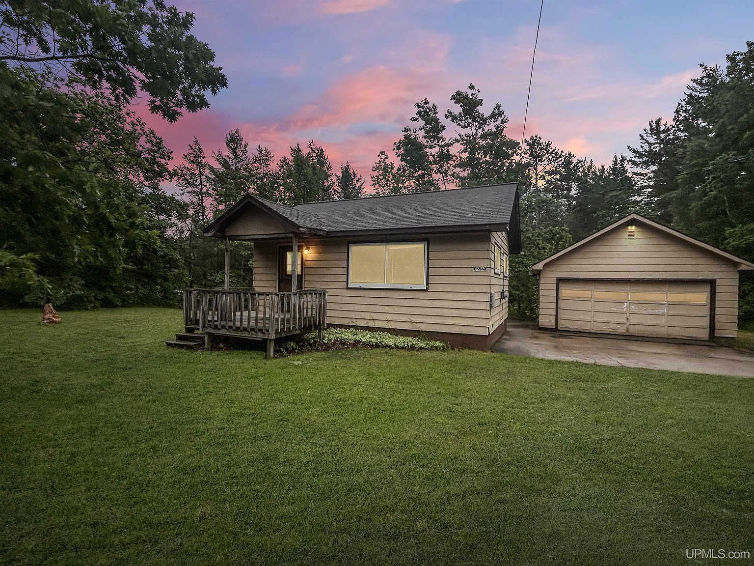 5543 E Woodland Ave AU, Au Train, MI 49806 Zillow