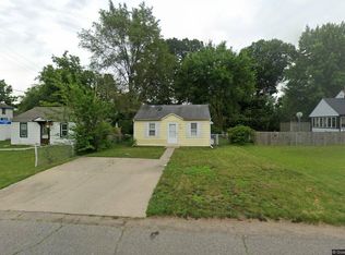 35055 Norene St, Westland, MI 48186