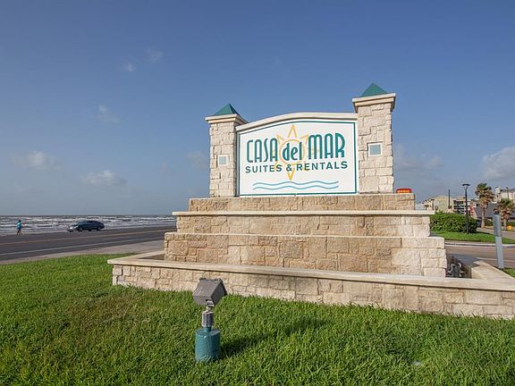 Casa del Mar, 6102 Seawall Blvd