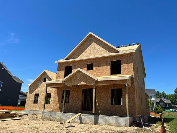 3rd image of 11435 Winterberry Dr