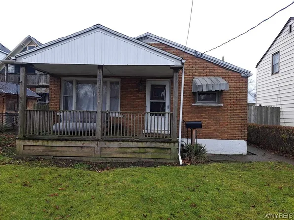 1942 Falls St, Niagara Falls, NY 14303