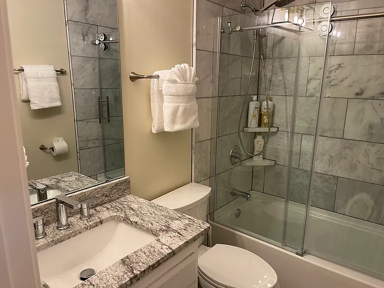6602 Kelsey Woods Ct — Photo 26