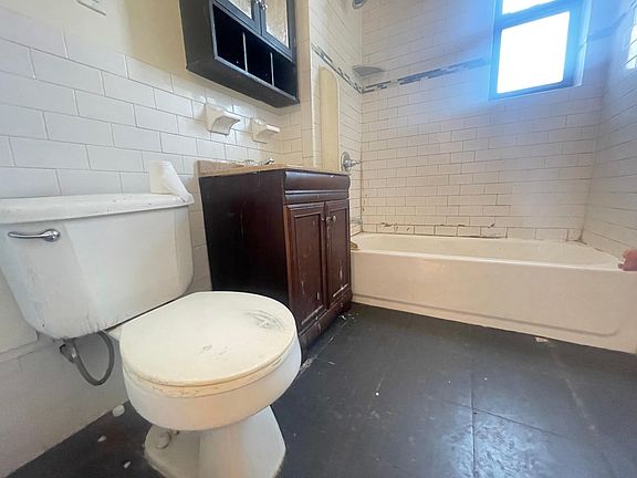 5th image of 325 Fairmount Ave #53D