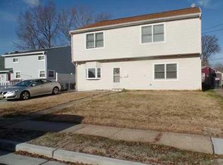 78 Markowitz St, Carteret, NJ 07008