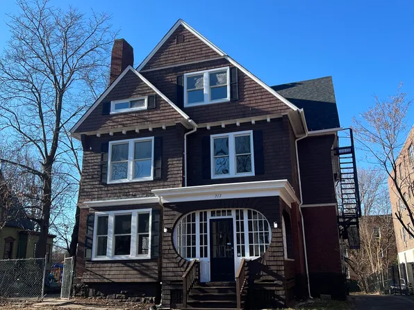 217 Laurel Street, Hartford, CT 06105