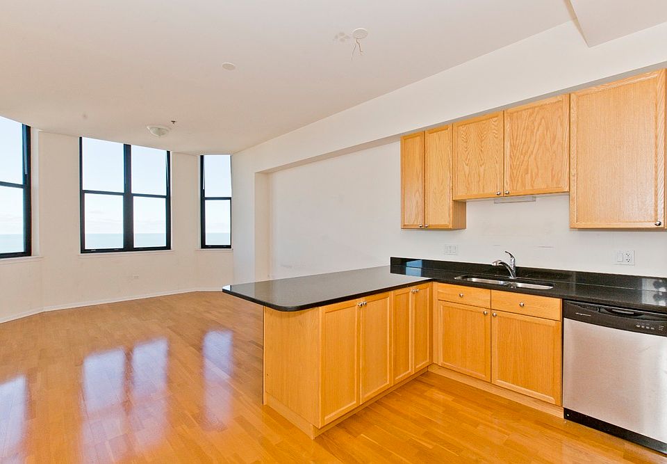 1st image of 1464 S Michigan Ave #2OO7
