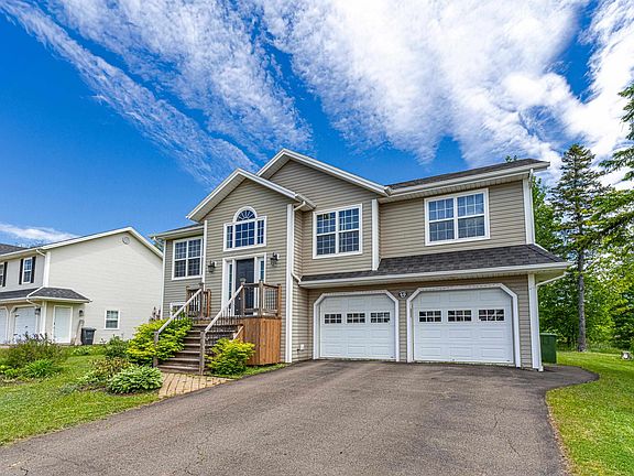 2nd image of 49 Parkway Dr
