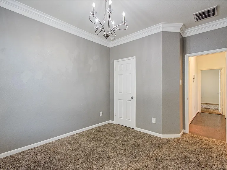 18707 Naples Ridge Ct — Photo 7