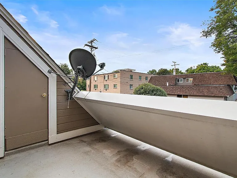 5250 S Huron Way #1-204 — Photo 7