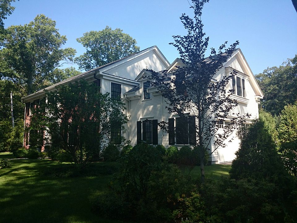 2nd image of 63 Cedar Rd